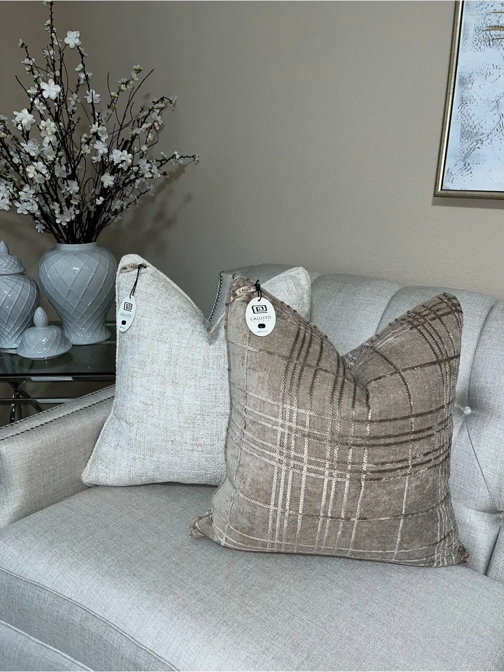 1-NWT CALLISTO HOME TAUPE TEXTURE DESIGN LUXURY DECORATIVE PILLOW (T30133F11)